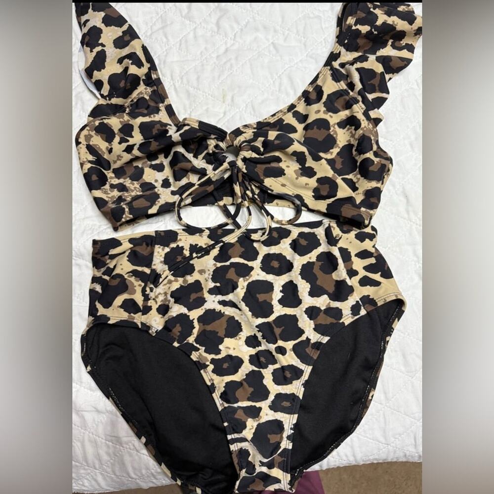 New York & Company Black and Tan One Piece Swimsuit